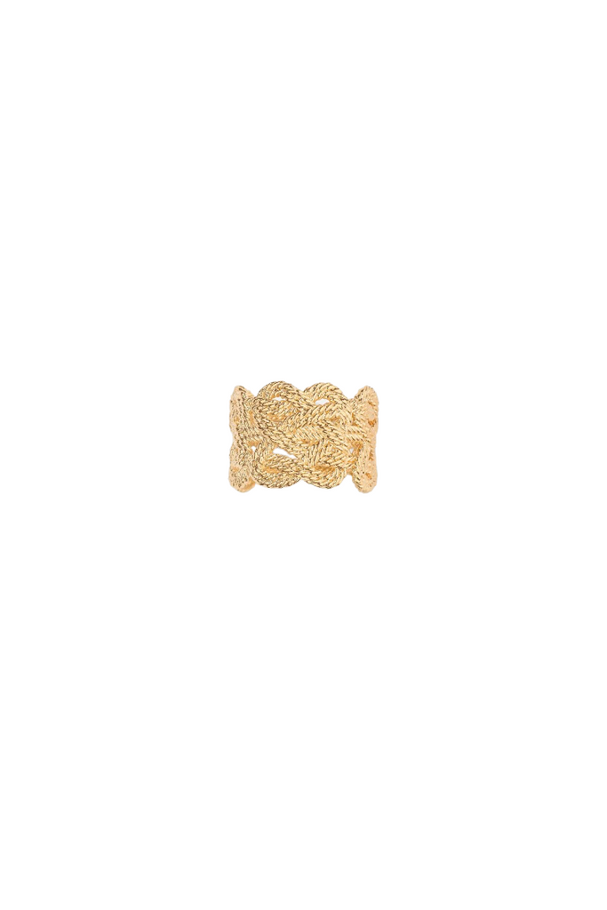 Brandebourg Ring, featuring a unique design with stripe details and intricate gold detailing. The minimalist design creates a versatile piece that can be dressed up or down, perfect for any occasion. 