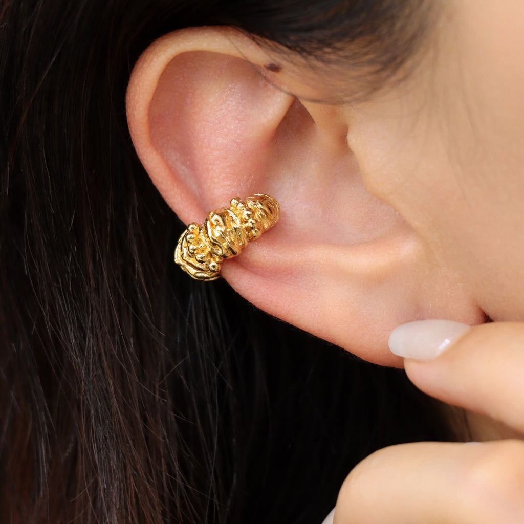 Cloe Ear Cuff_Earrings_Gold_Paola Sighinolfi