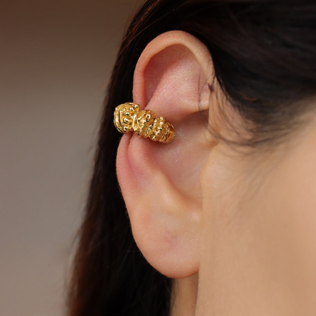 Cloe Ear Cuff_Earrings_Gold_Paola Sighinolfi