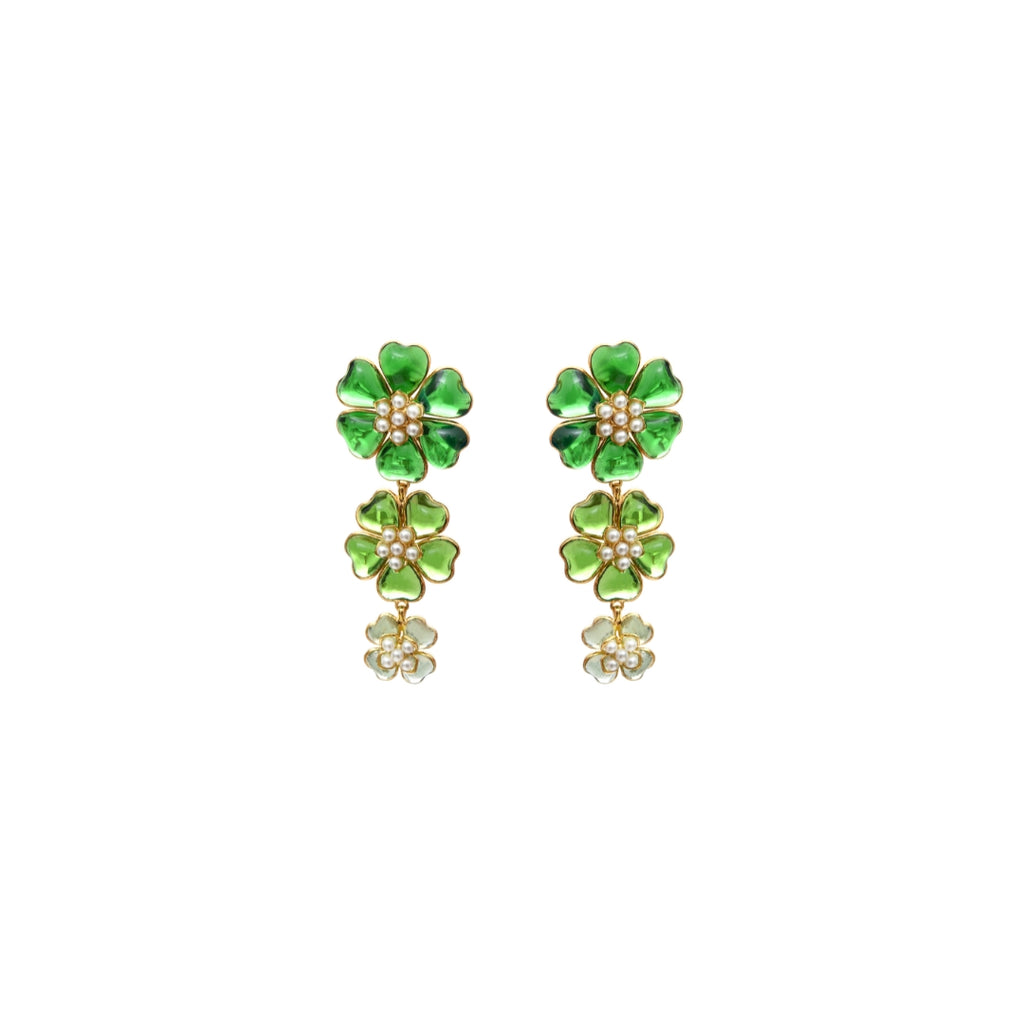 Gripoix Classic collection BIG Flower Earrings with baroque pearls Clip on Gold and Green