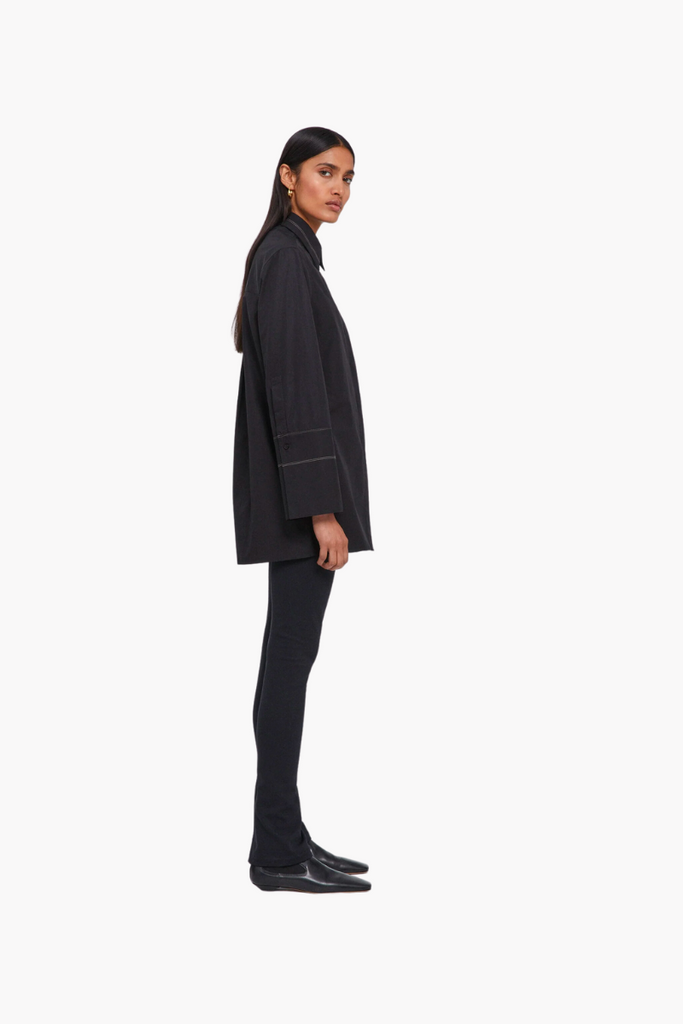 Elevate your style game with The Maison Muguet's Jersey Leggings - made from a thick fabric with a signature slit detail at the leg, these leggings offer a comfortable yet statement-making look perfect for day to night wear.