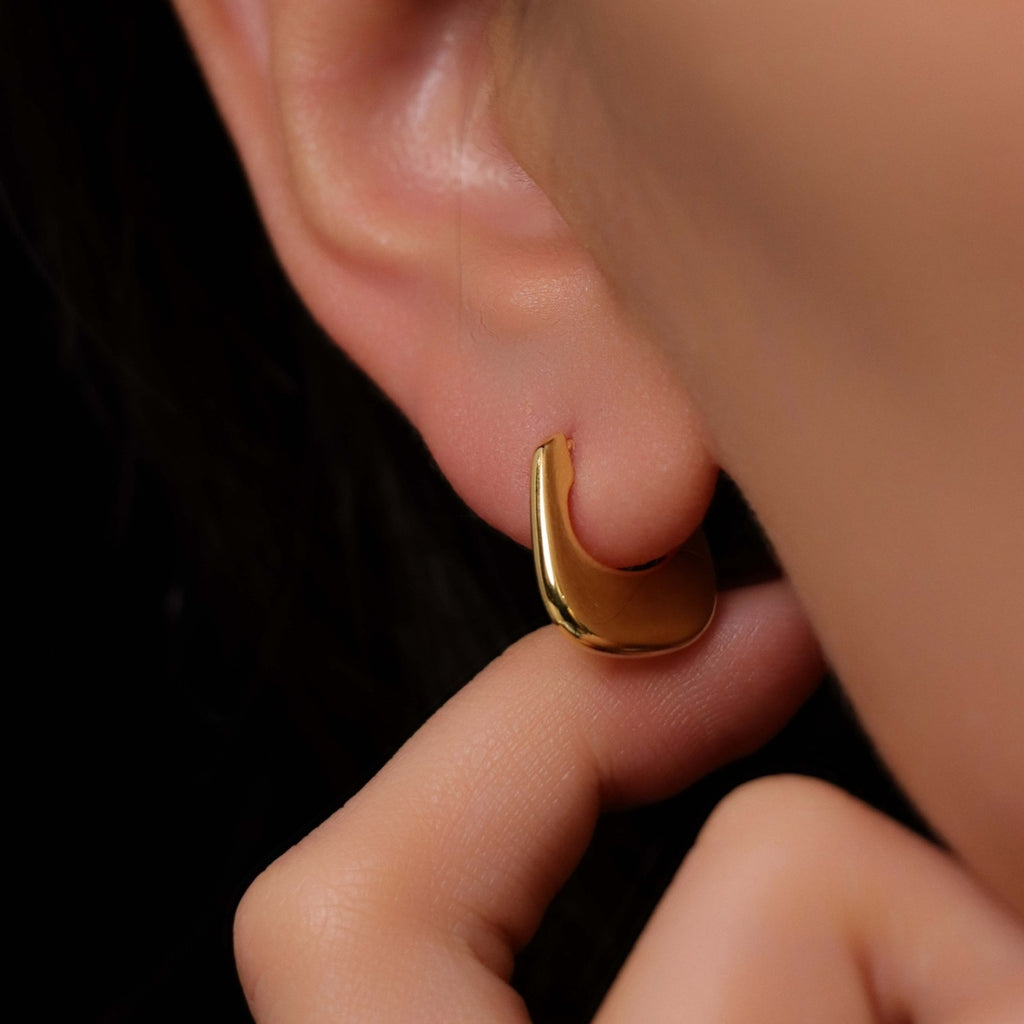 LOUVE Ovale Hoops Mini Gold
