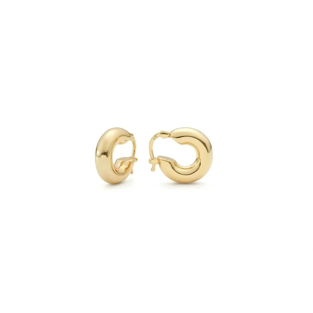 Luxury fashion jewelry Classic Hoops_Small_Gold_Louve maison muguet product designer