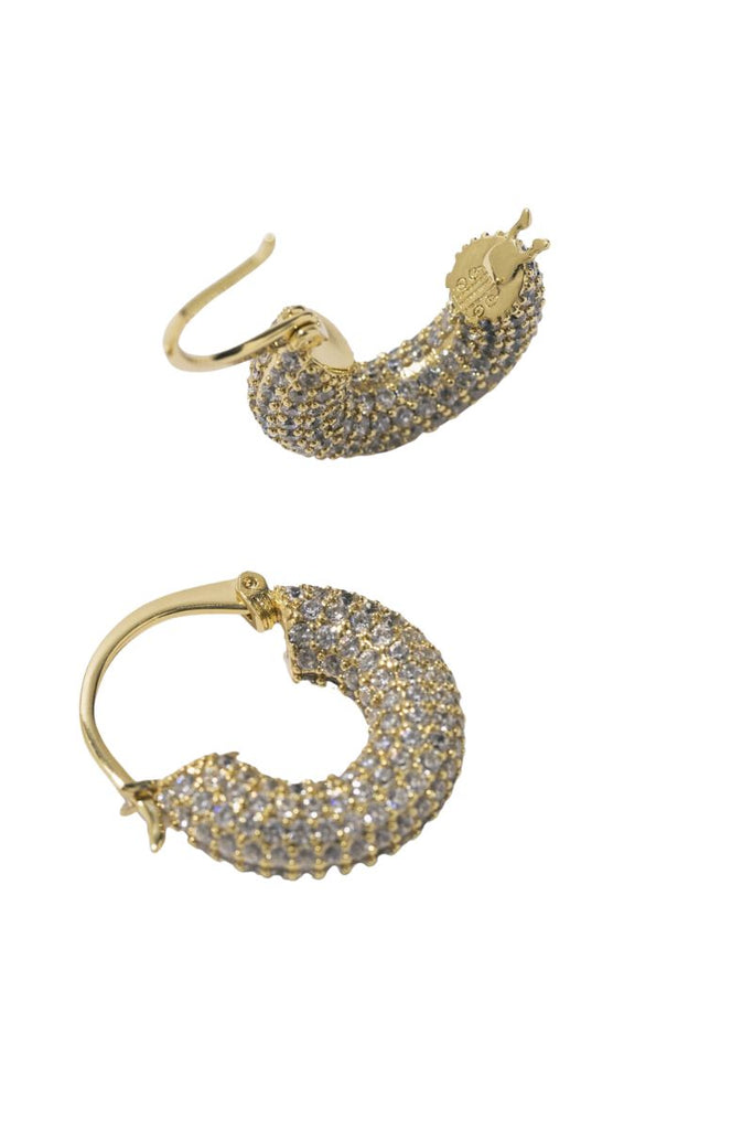 Add a touch of glamour to your style with Pearl Octopuss.y's Small Diamond Hoops, featuring 14K gold 1 micron plated brass and Cubic Zirconia crystals.
