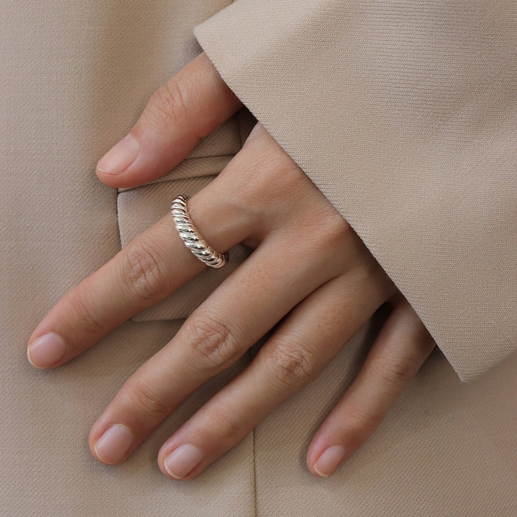 Spiral Dome_Ring_Silver_Louve