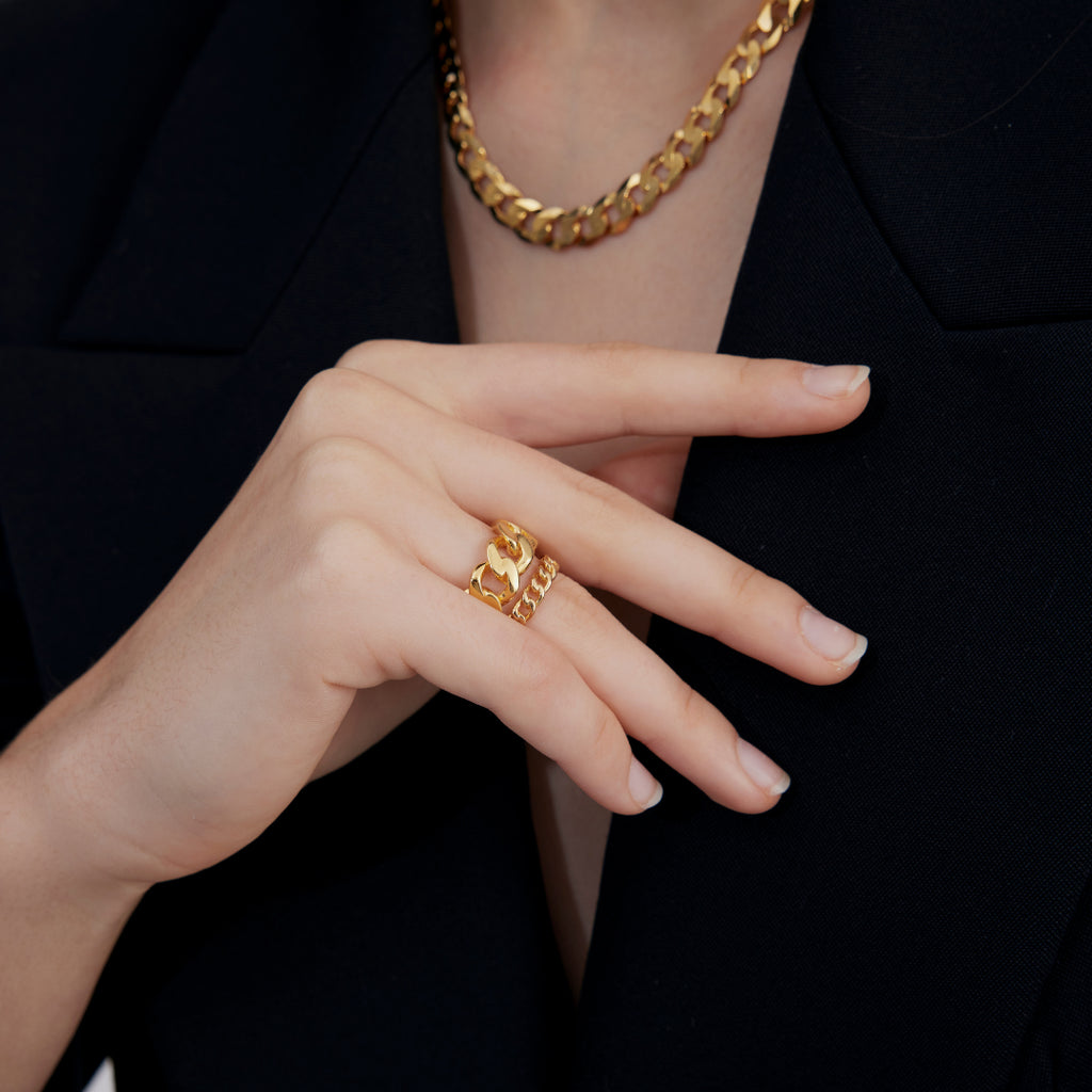 Thick Cuban Ring Gold Louve Maison muguet luxury fashion jewelry