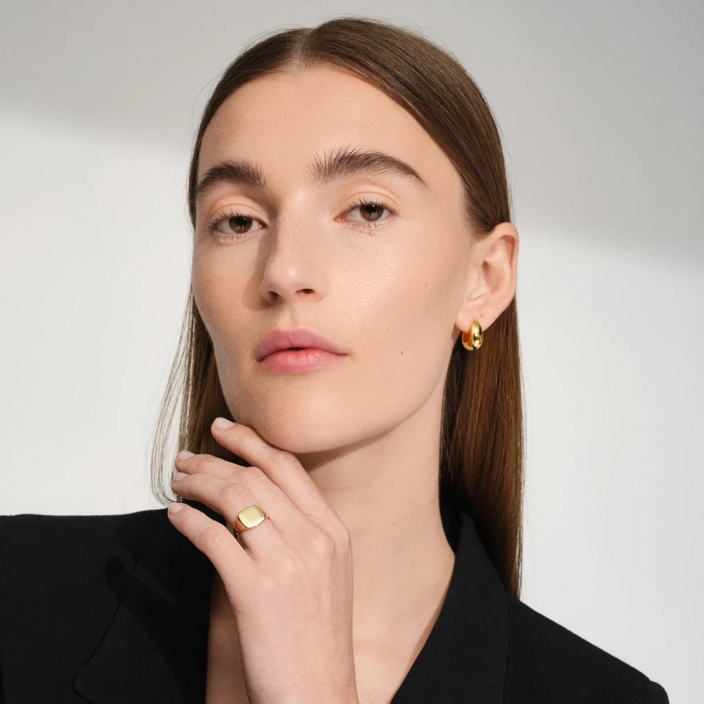 Tom Wood Ice Hoops Small Gold