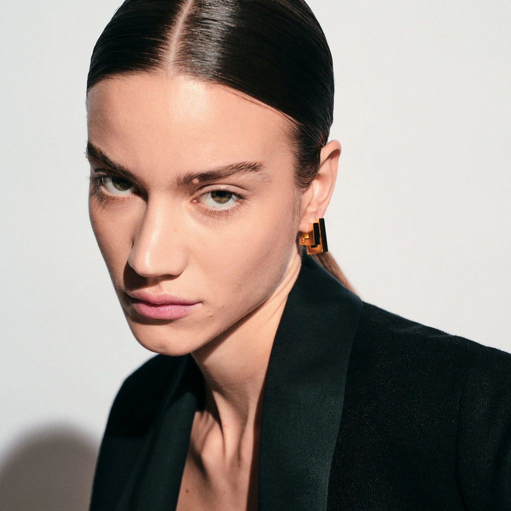 Tom Wood Square Hoops Earrings Gold