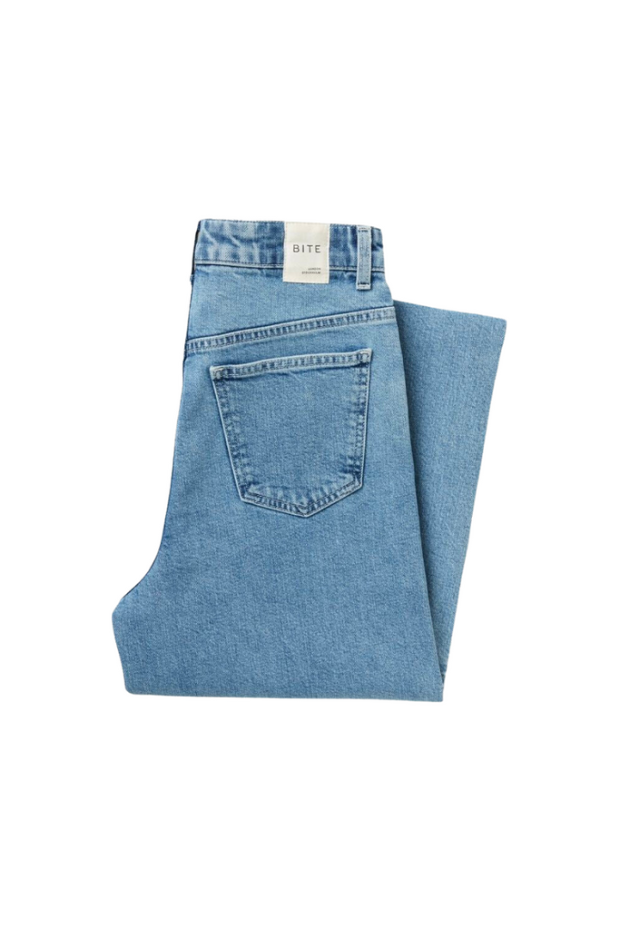 BITEs eco-friendly denim range offers three cuts of sustainable denim made from organic cotton in Italy with low-impact washes, including The Wide, a contemporary silhouette made in Trestina.