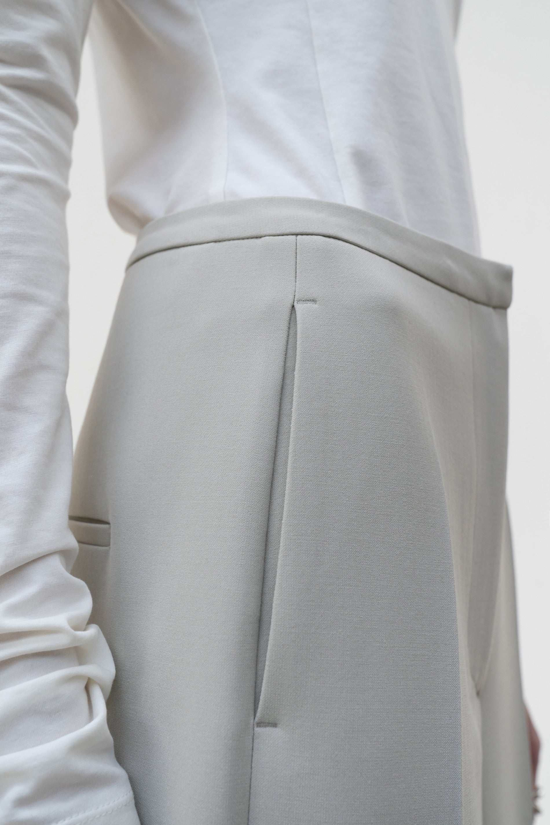 Straight Trouser Light Grey