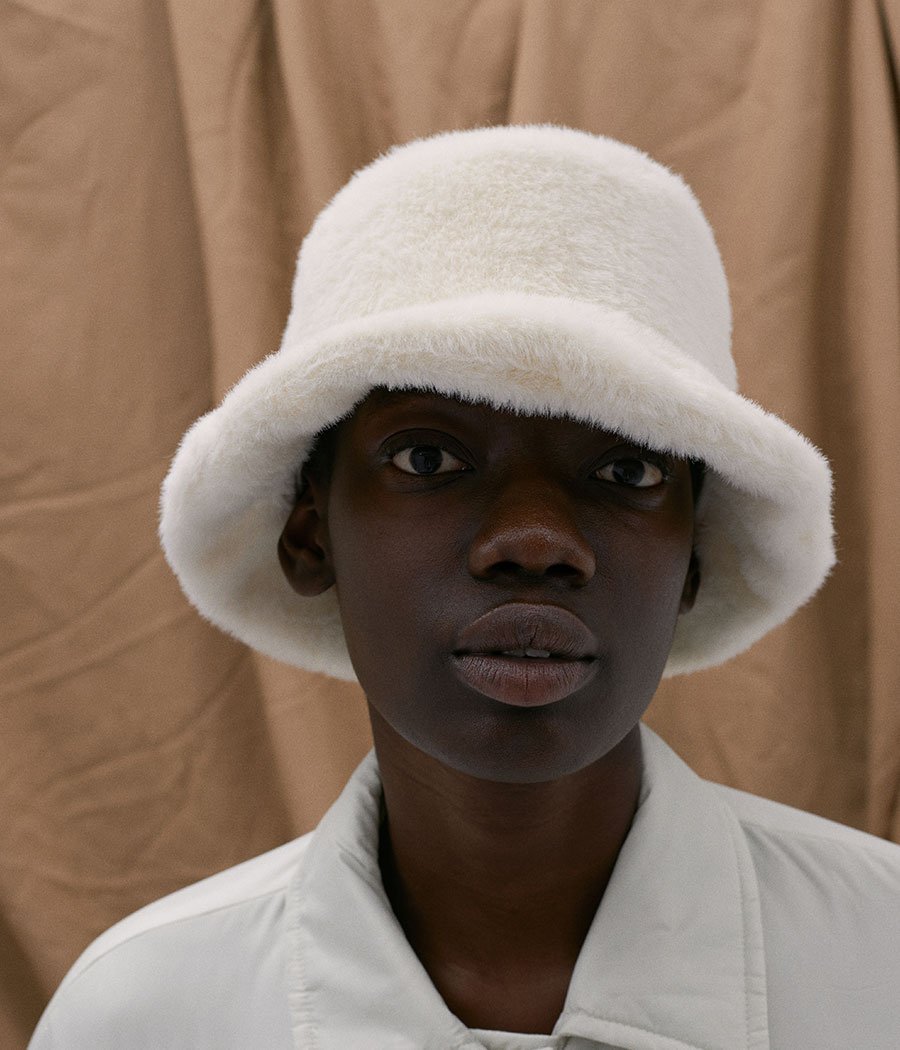 Fluffy Bucket Hat • White LV – Melbourne Vintage