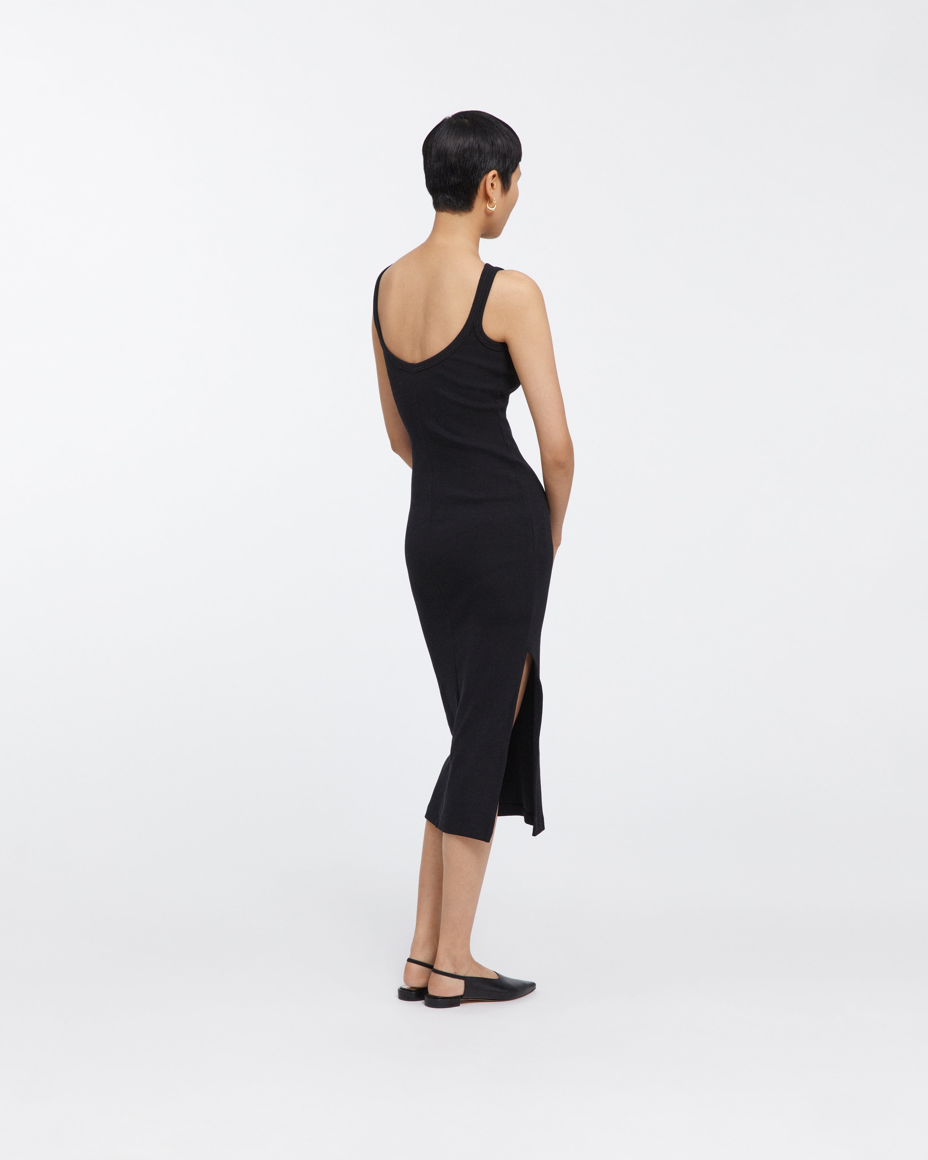 Slender Binding Dress Black