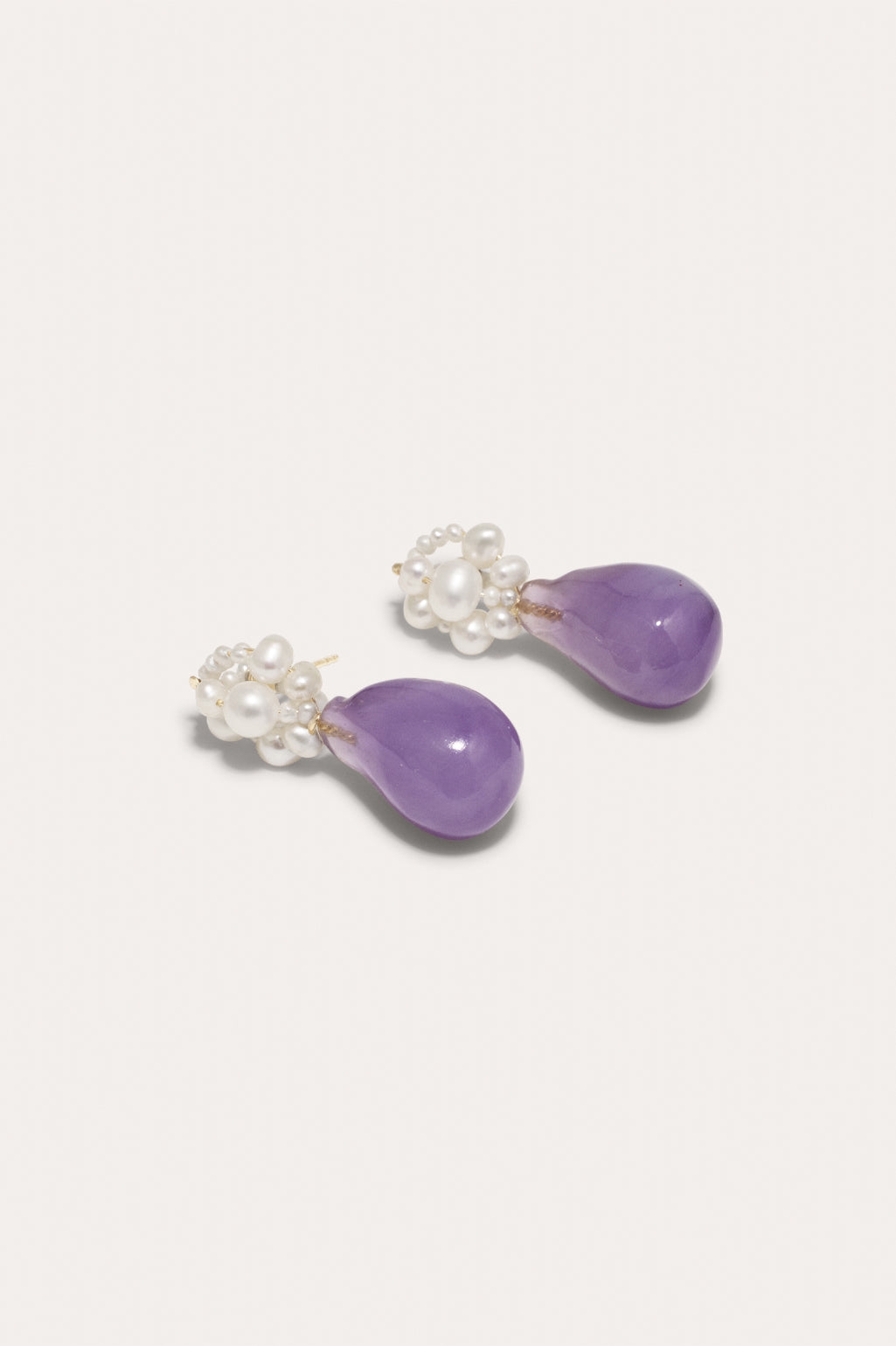 Tra‐la‐la Pearl and Lilac Resin Gold Vermeil Earrings