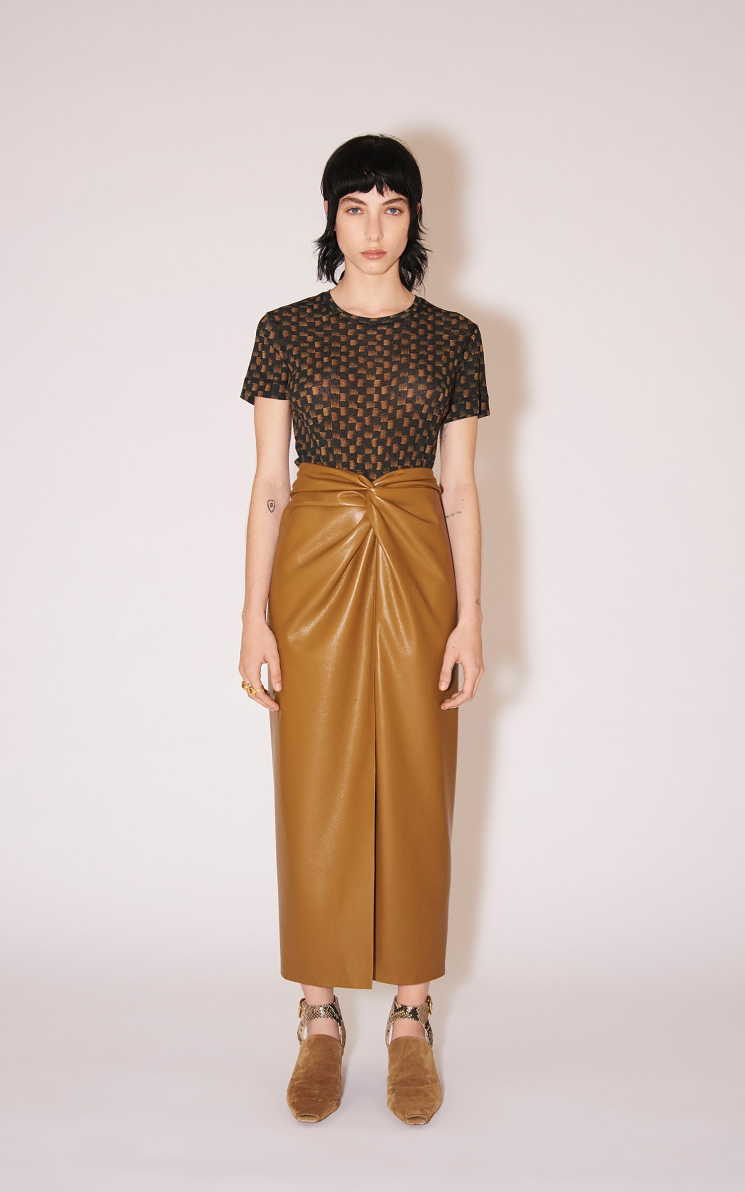 Inci Twisted Front Midi Skirt Curry